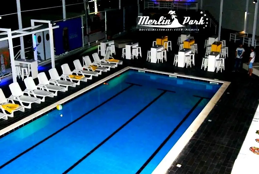 Merlin Park Resort 地拉那